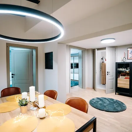 Villa The Cypress & Vineyard I